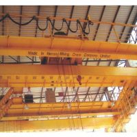 山東起重機—出口雙梁橋式起重機—廠家直銷
